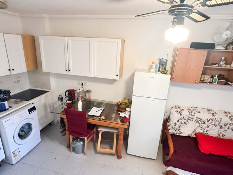 1 slaapkamer Appartement Te koop 1 slaapkamer Appartement Te koop