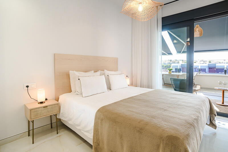 2 slaapkamer Appartement Te koop 2 slaapkamer Appartement Te koop