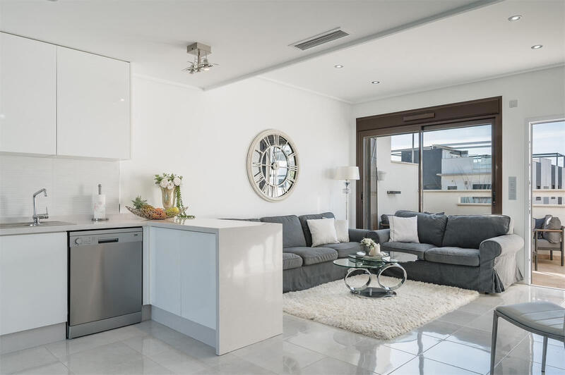2 slaapkamer Appartement Te koop 2 slaapkamer Appartement Te koop