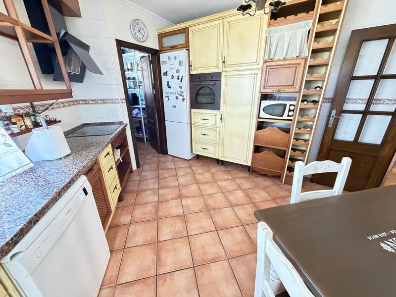 4 bedroom Townhouse for sale 4 bedroom Townhouse for sale