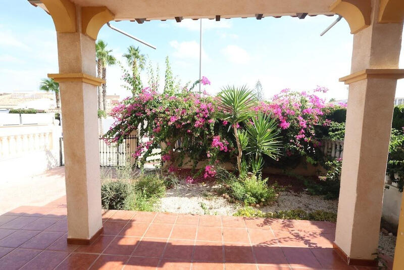 2 Cuarto Adosado en venta
