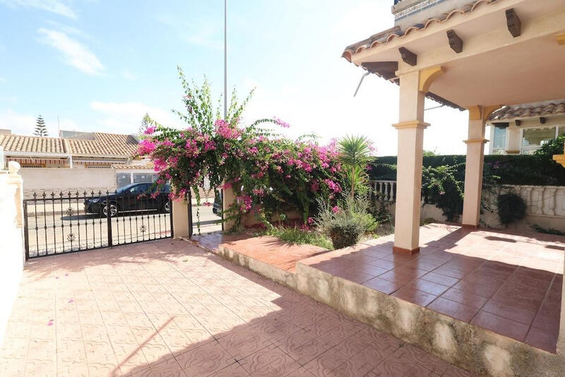2 Cuarto Adosado en venta
