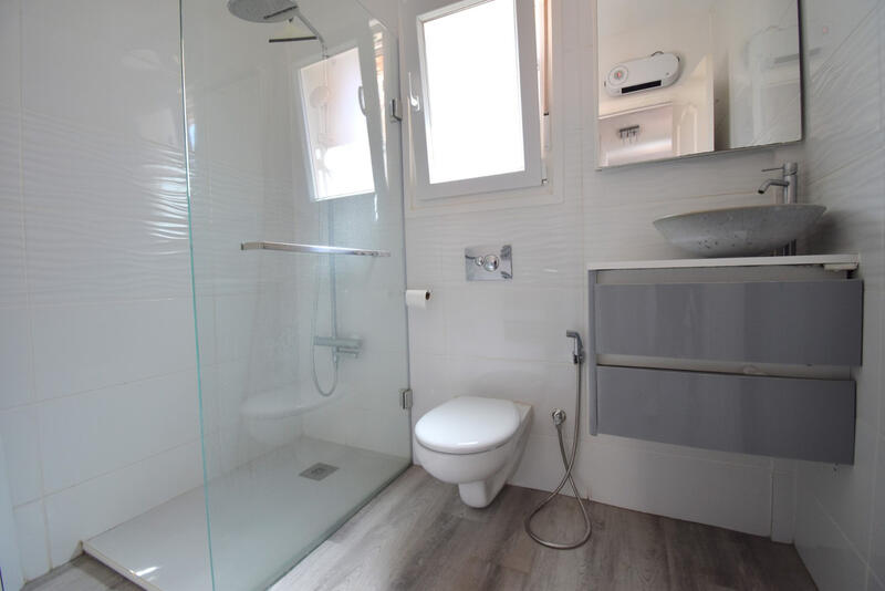 3 slaapkamer Villa Te koop 3 slaapkamer Villa Te koop