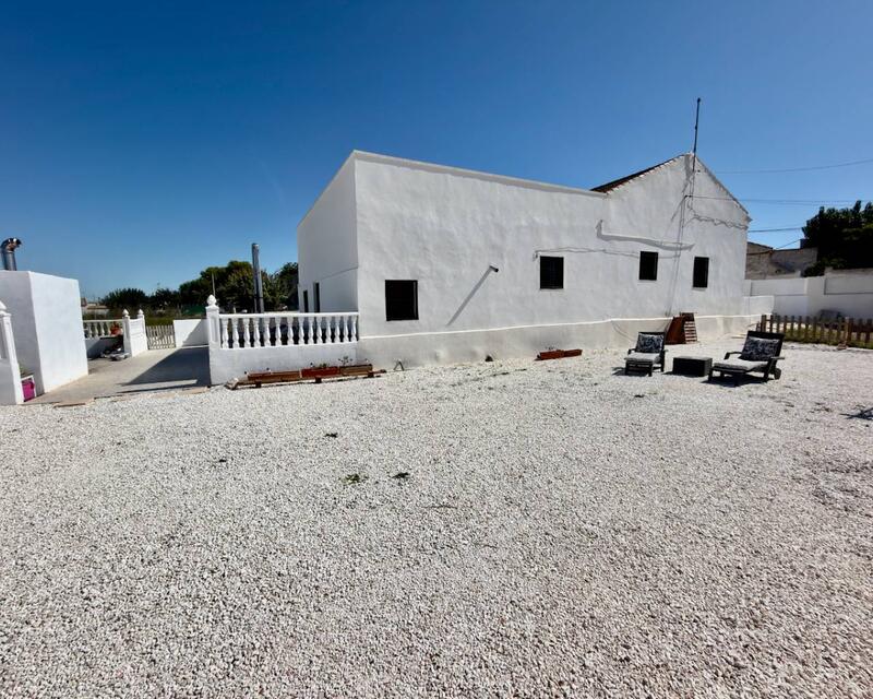 Landhaus zu verkaufen in Dolores, Alicante