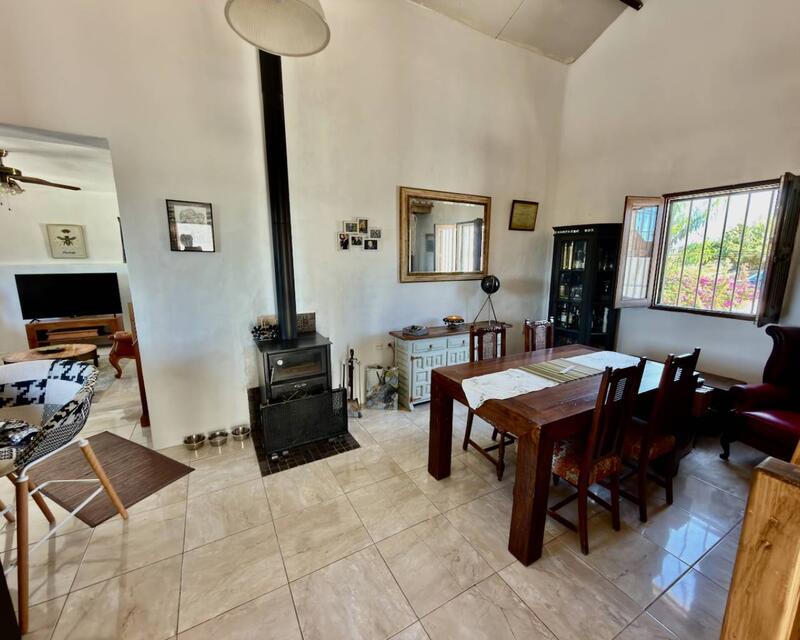 3 Schlafzimmer Landhaus zu verkaufen