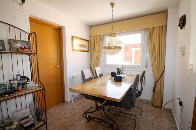 3 bedroom Townhouse for sale 3 bedroom Townhouse for sale