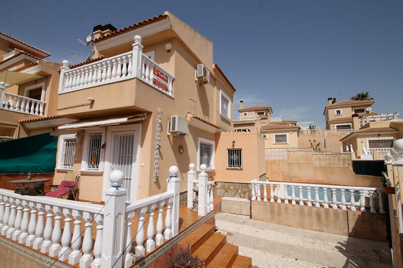 2 bedroom Villa for sale 2 bedroom Villa for sale