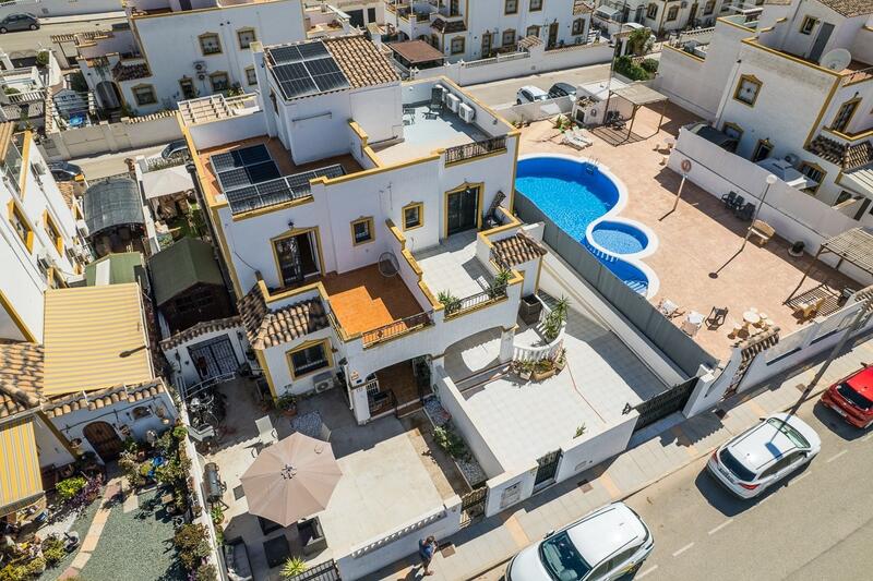 3 bedroom Villa for sale