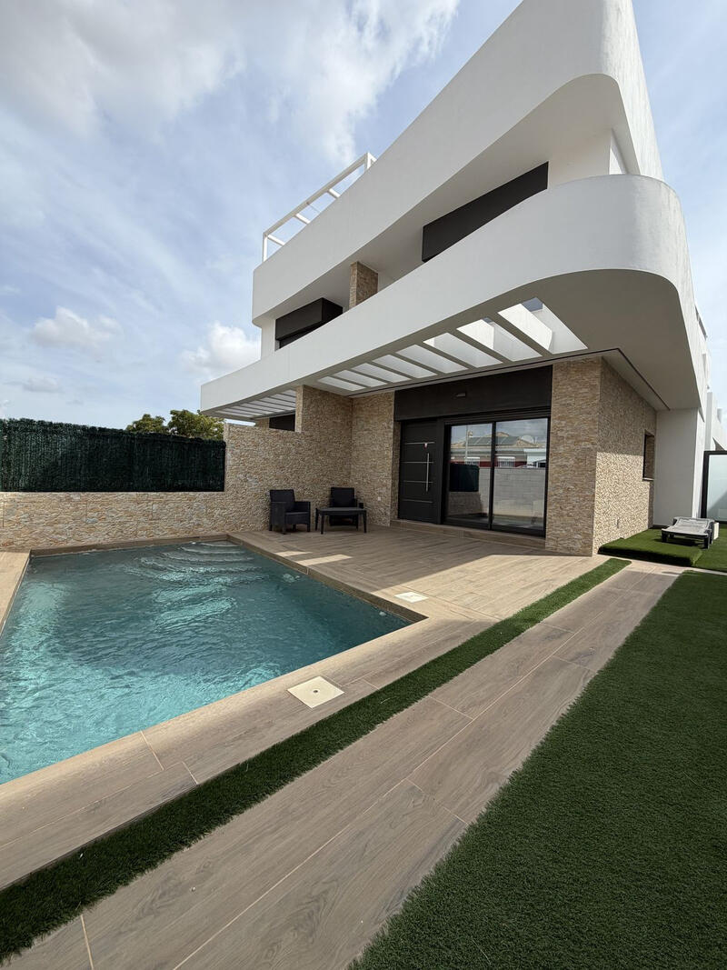 Villa for sale in Los Montesinos, Alicante Villa for sale in Los Montesinos, Alicante