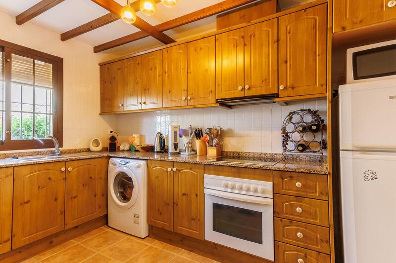 3 bedroom Townhouse for sale