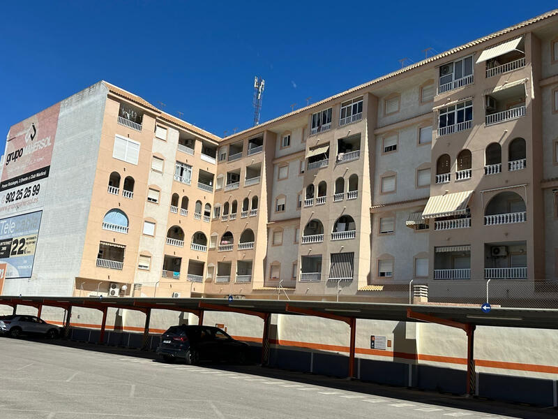 Appartement zu verkaufen in Torrevieja, Alicante