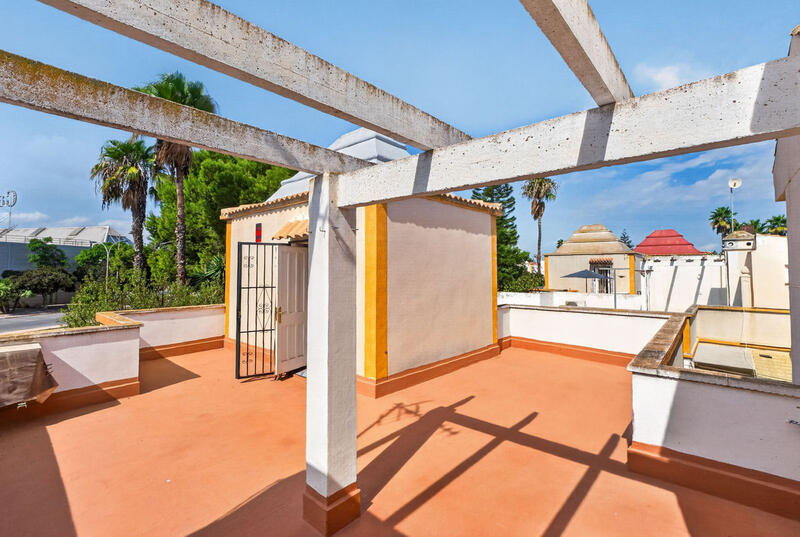 3 bedroom Townhouse for sale 3 bedroom Townhouse for sale