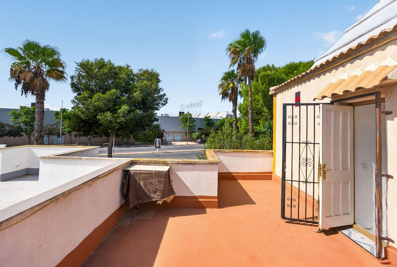 3 bedroom Townhouse for sale 3 bedroom Townhouse for sale