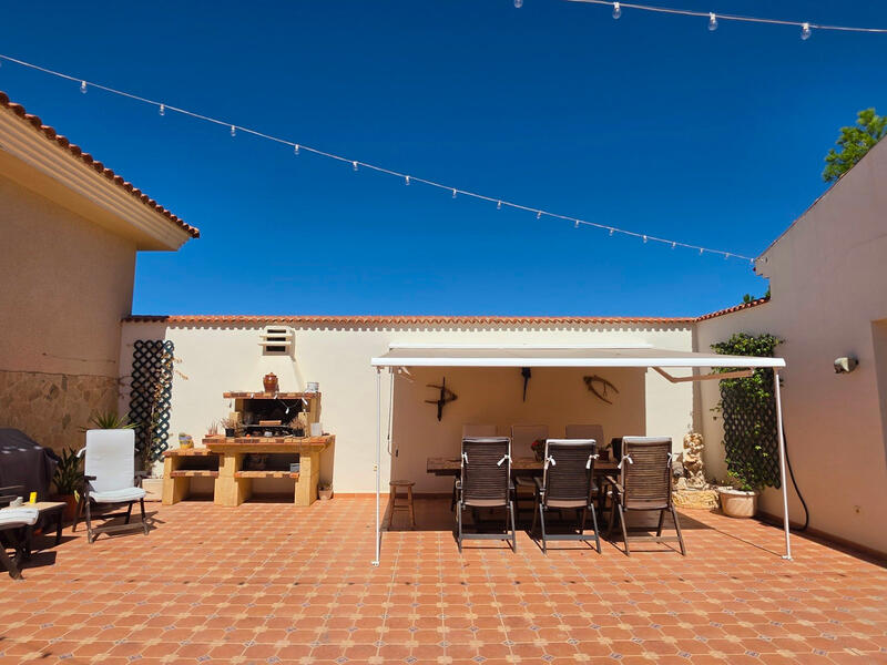 4 bedroom Villa for sale 4 bedroom Villa for sale