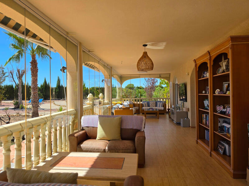 4 bedroom Villa for sale 4 bedroom Villa for sale