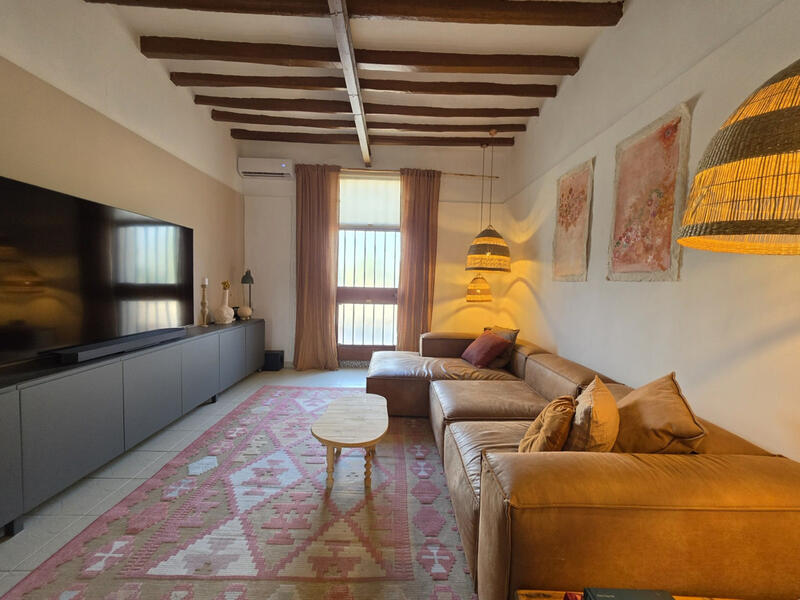 6 bedroom Country House for sale 6 bedroom Country House for sale