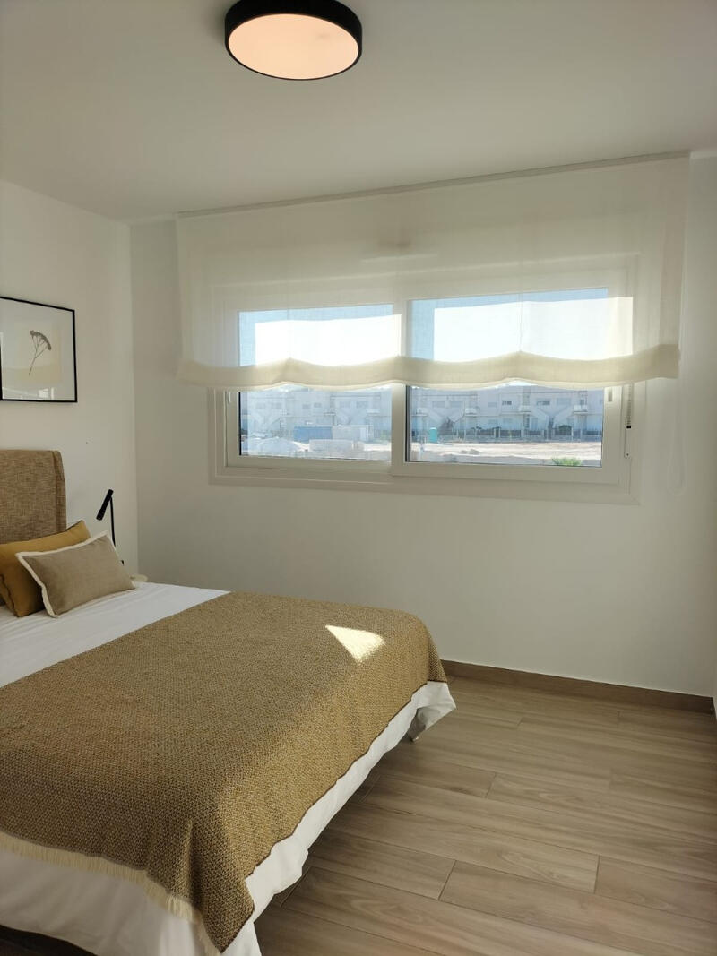2 bedroom Apartment for sale 2 bedroom Apartment for sale