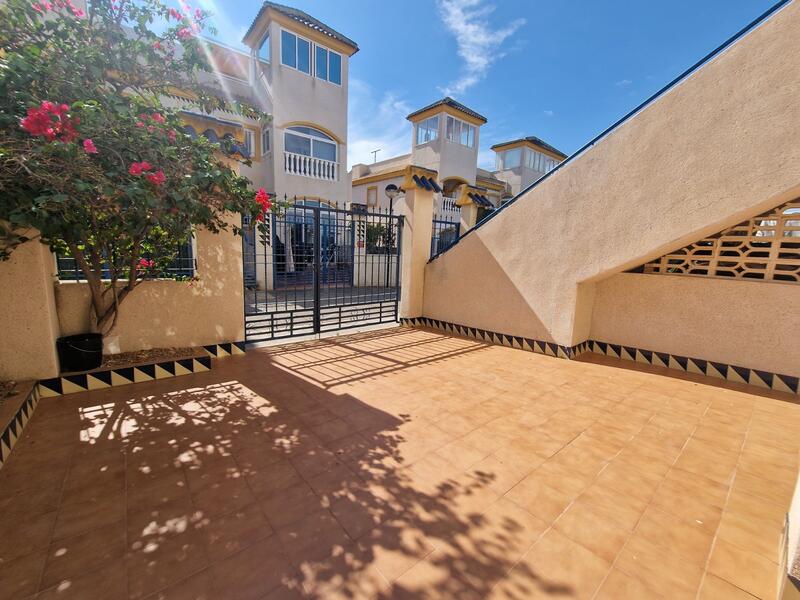 2 bedroom Apartment for sale 2 bedroom Apartment for sale