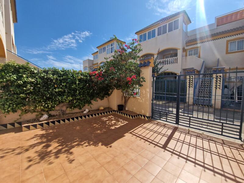 2 bedroom Apartment for sale 2 bedroom Apartment for sale