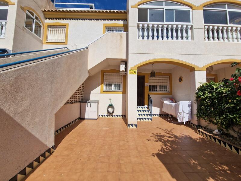 2 bedroom Apartment for sale 2 bedroom Apartment for sale