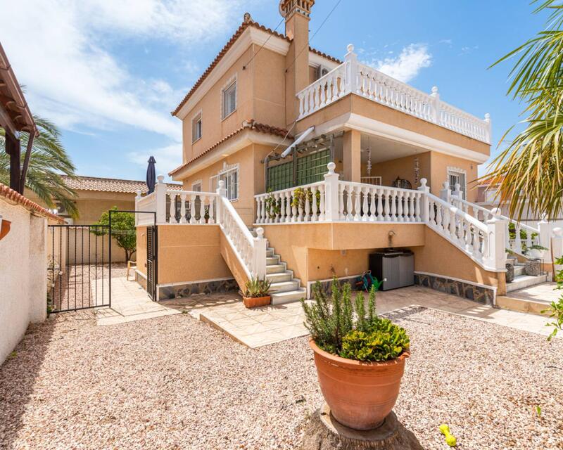 4 bedroom Villa for sale 4 bedroom Villa for sale