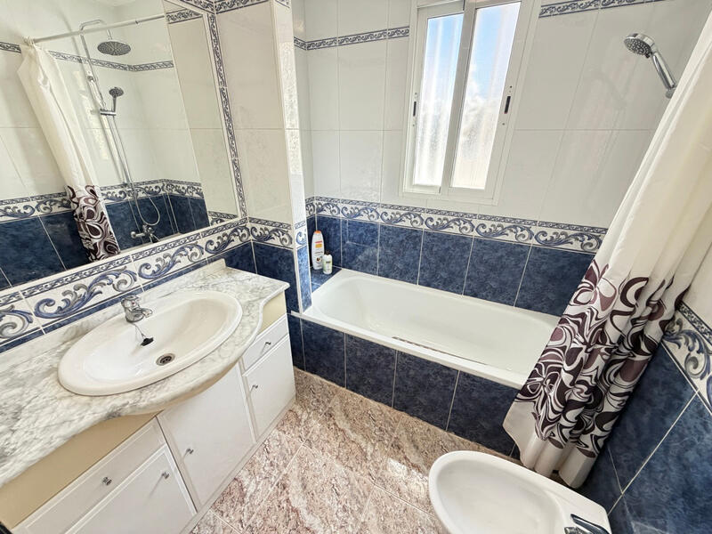 3 bedroom Townhouse for sale 3 bedroom Townhouse for sale