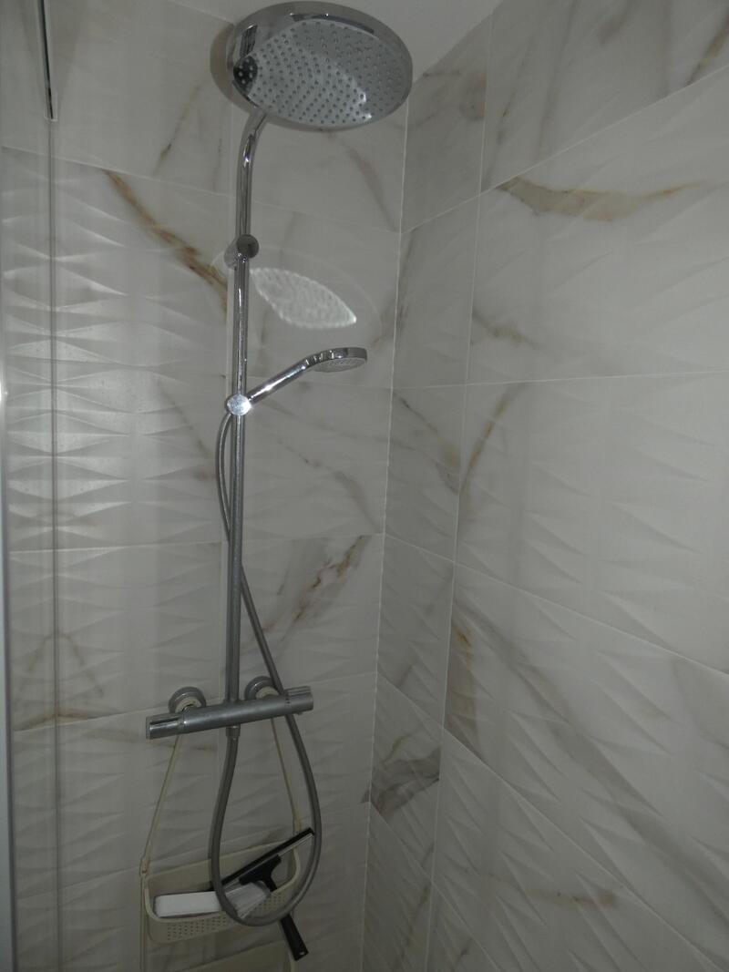 2 bedroom Townhouse for sale