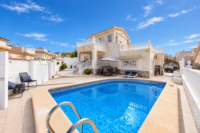 Villa til salgs i Benijófar, Alicante