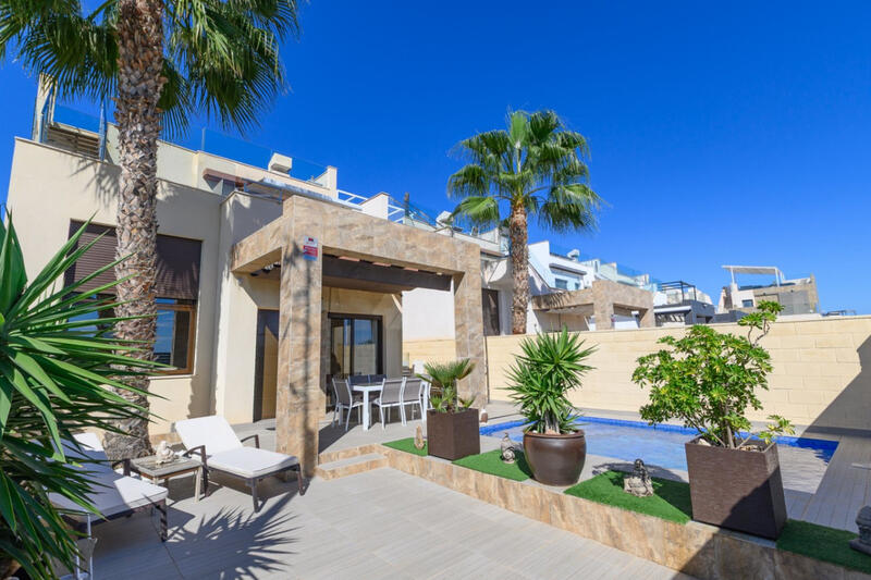 Villa zu verkaufen in Ciudad Quesada, Alicante
