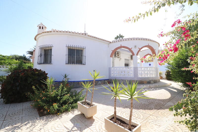 Casa de Campo en venta en Torrevieja, Alicante