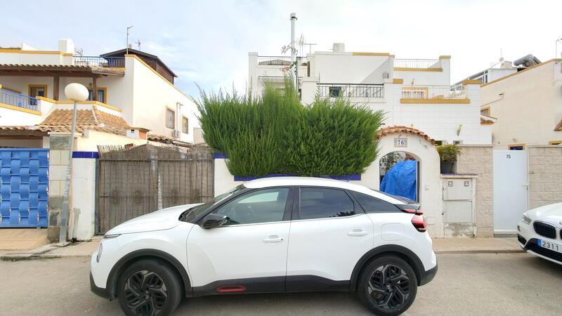 Duplex til salg i Torrevieja, Alicante