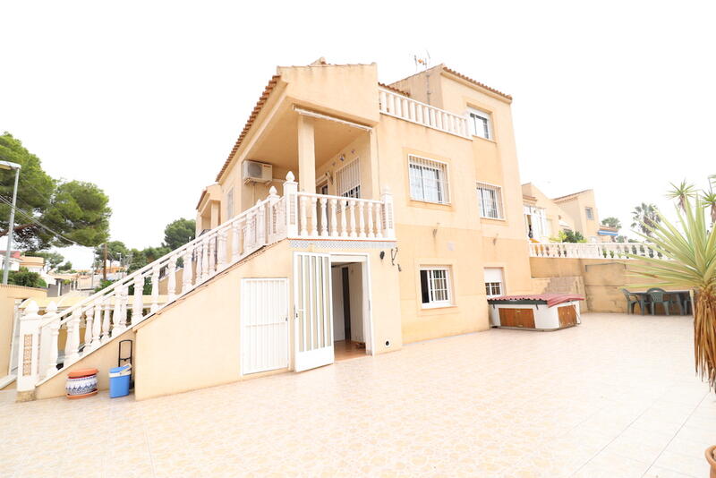 Landhaus zu verkaufen in Torrevieja, Alicante