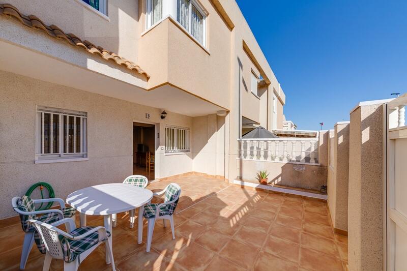 Townhouse for sale in Torrevieja, Alicante