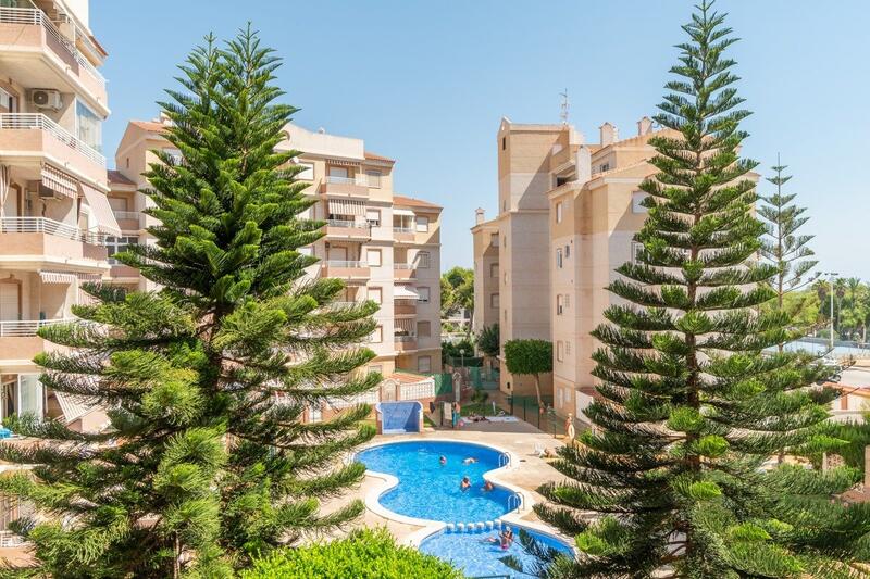 Apartment for sale in Torrevieja, Alicante