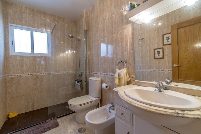 3 chambre Duplex à vendre