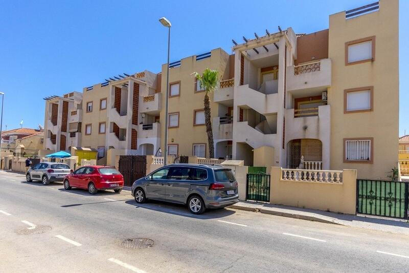 2 Cuarto Villa en venta