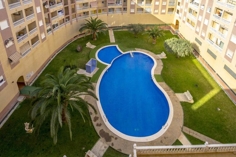 Lägenhet till salu i Torrevieja, Alicante