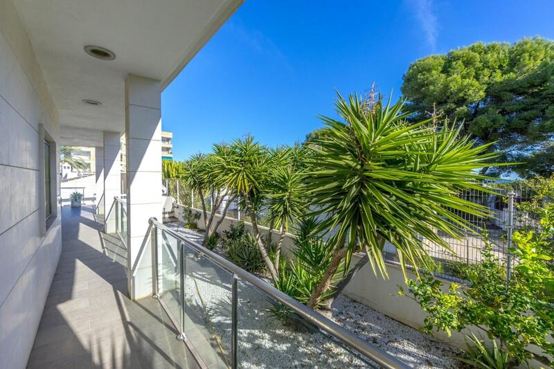 5 soveværelse Villa til salg
