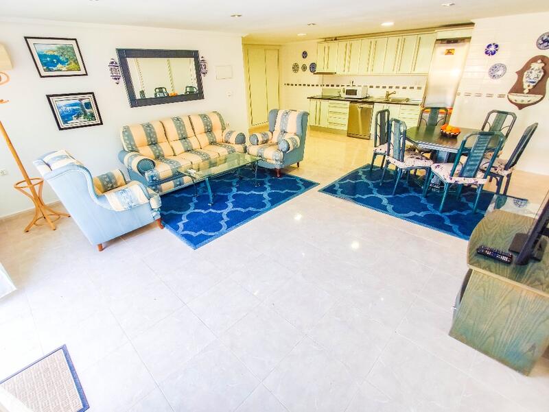 6 bedroom Villa for sale