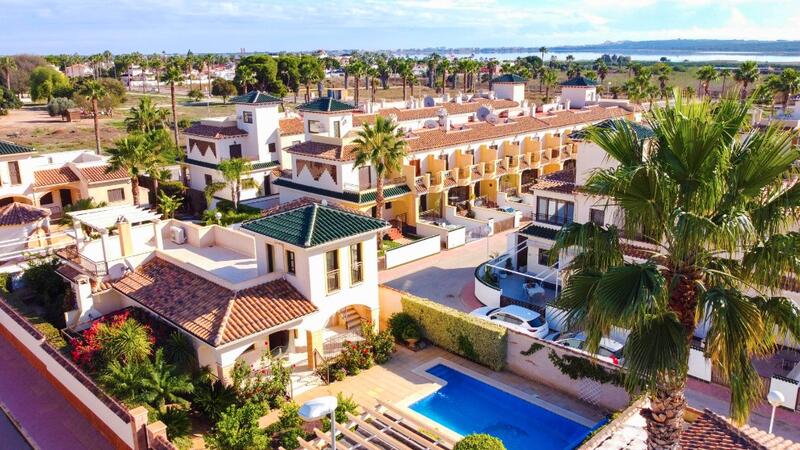 Villa for sale in Ciudad Quesada, Alicante