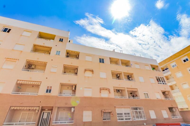 Appartement zu verkaufen in Torrevieja, Alicante