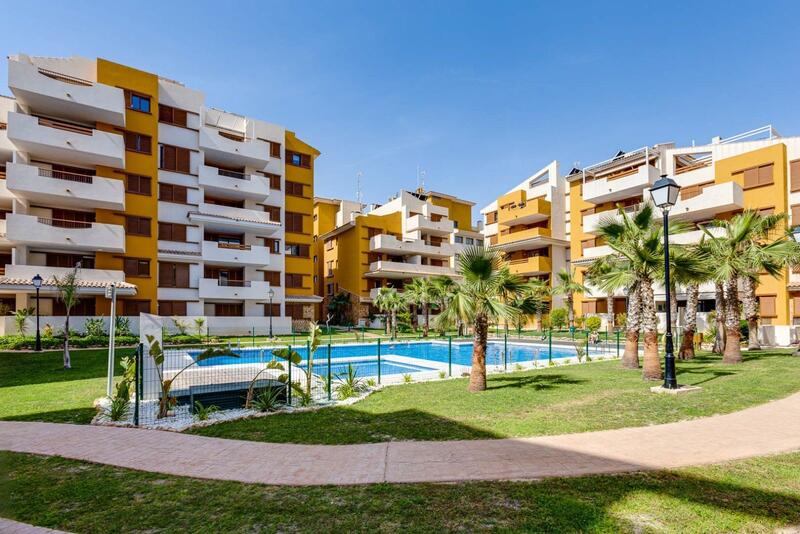 Lejlighed til salg i Torrevieja, Alicante