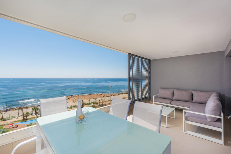 Apartment for sale in Punta Prima, Alicante