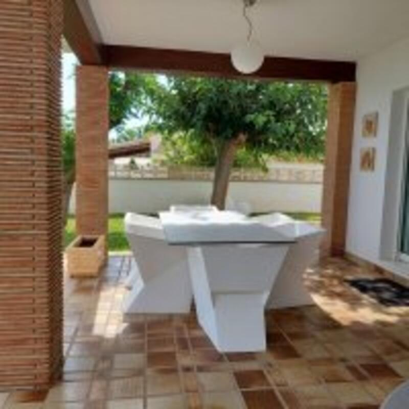 4 bedroom Villa for sale