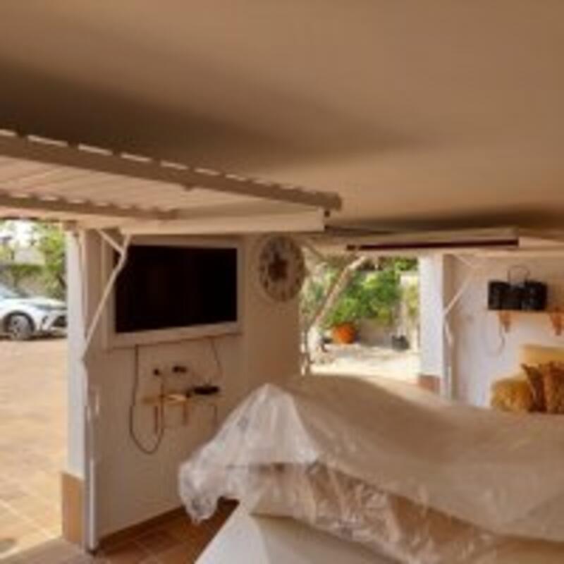 4 bedroom Villa for sale
