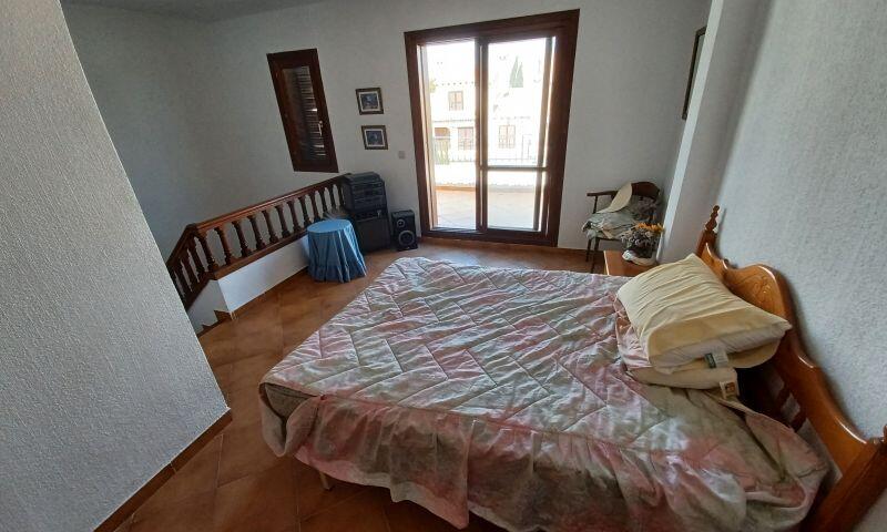 4 chambre Duplex à vendre