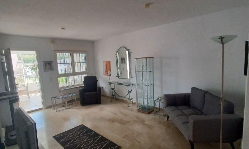 2 Cuarto Villa en venta