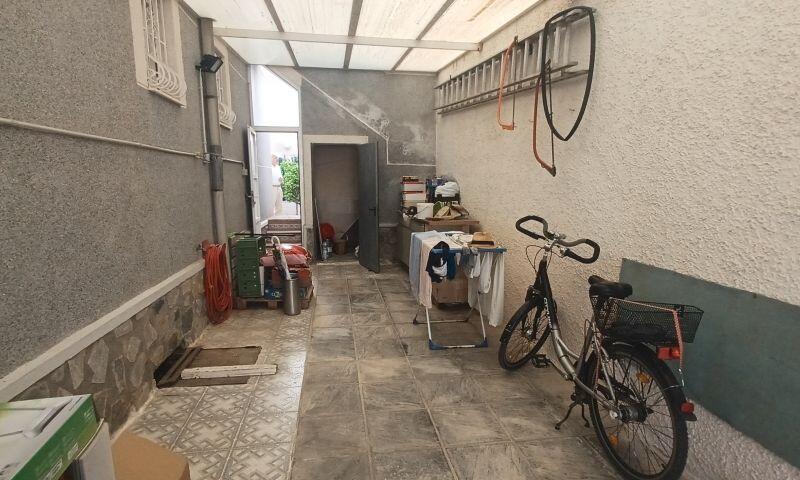 2 Cuarto Villa en venta