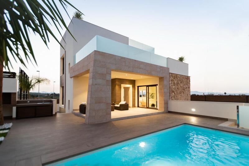 Villa en venta en Benijófar, Alicante