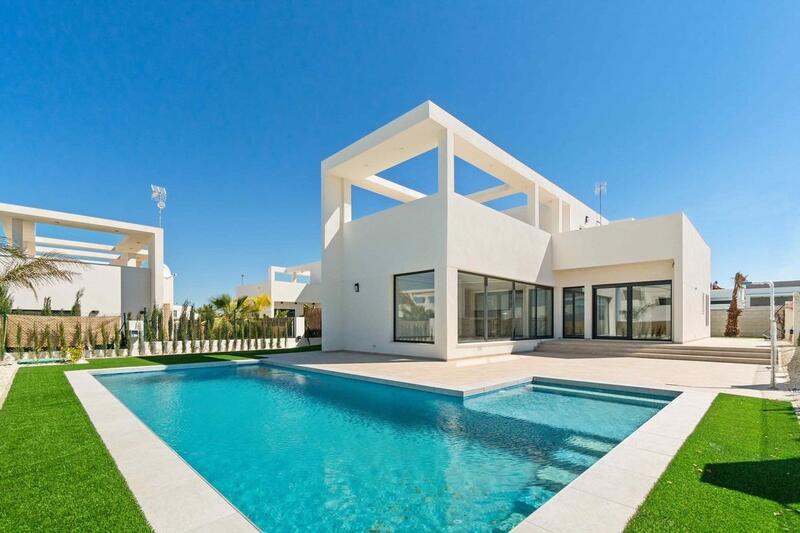 Villa à vendre dans Benijófar, Alicante